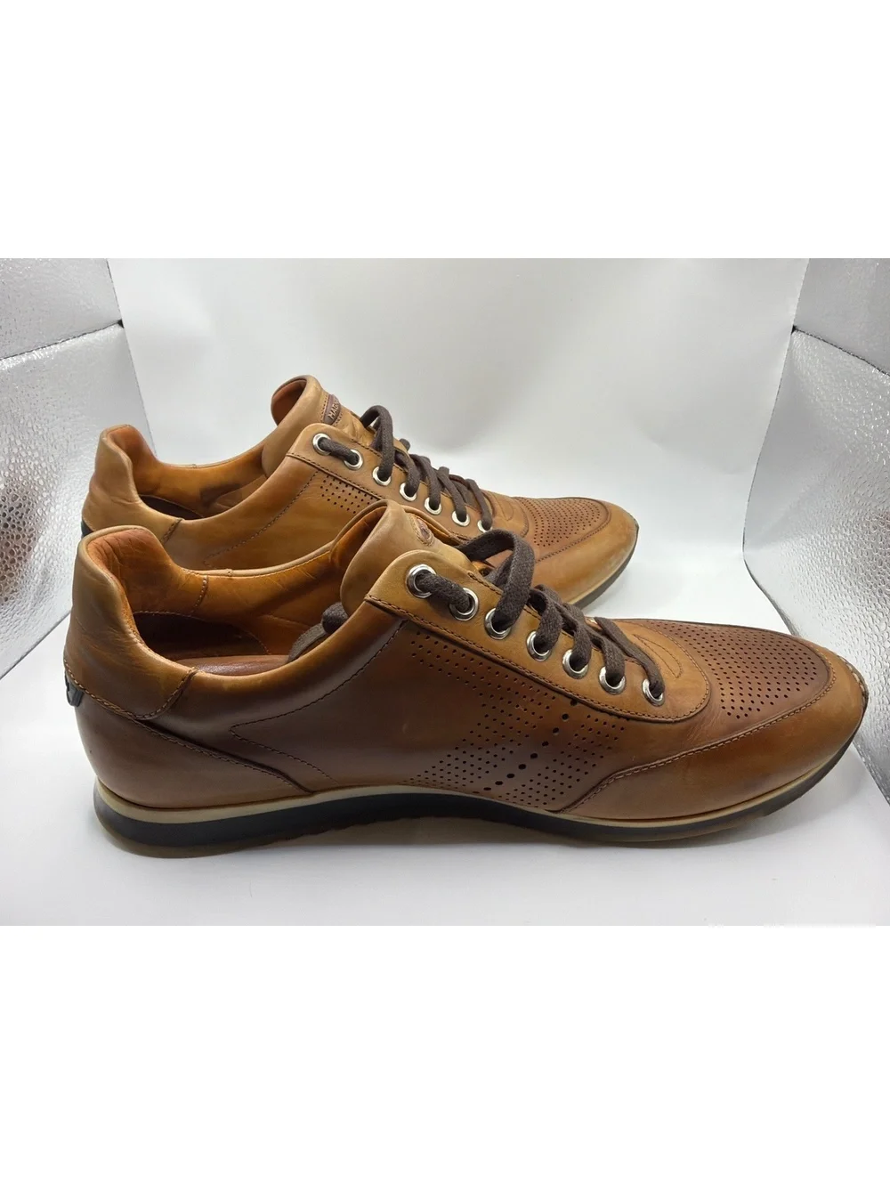 Magnanni Men's Brown Leather Casual Sneakers Size 9.5